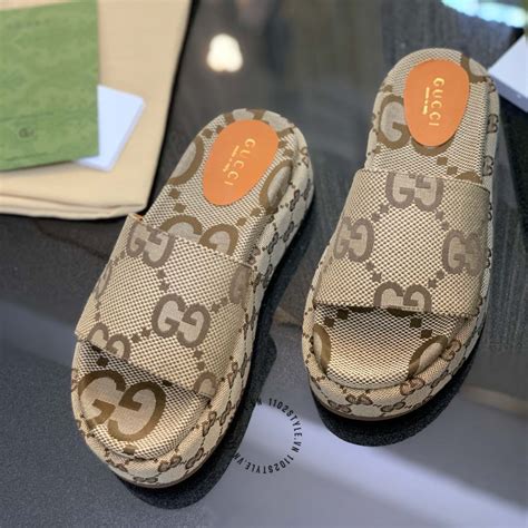 dép lê nữ gucci|dép Gucci nam chính.